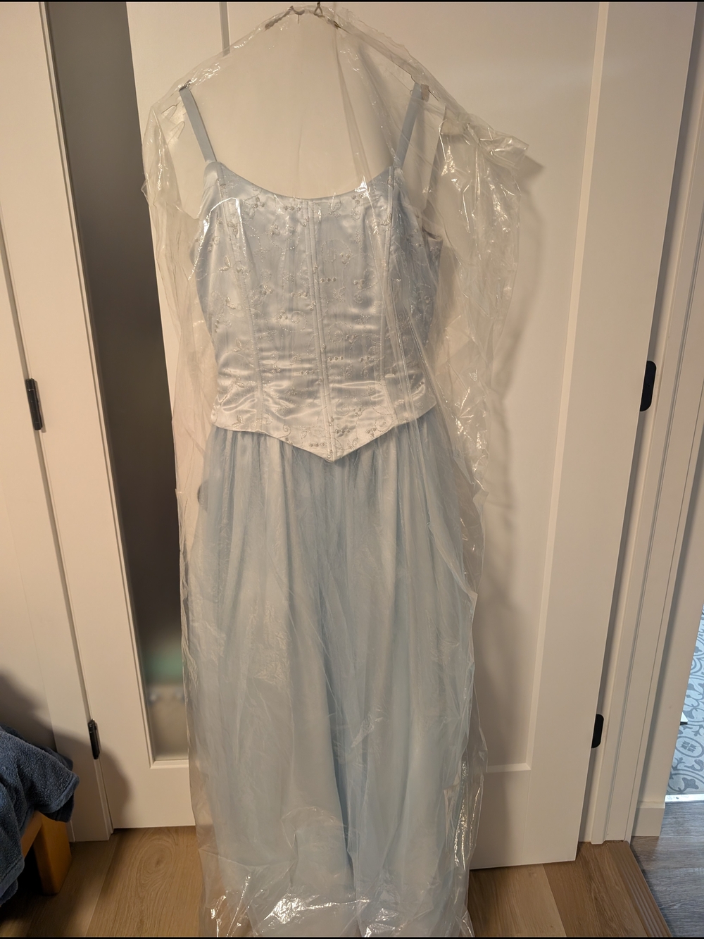 Jessica McClintock Light Blue Satin & Tulle Cinderella gown - Picture 11 of 11